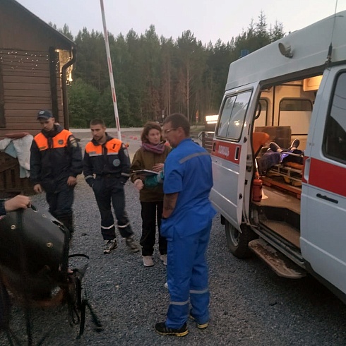 Работа спасателей в горно-таёжной местности